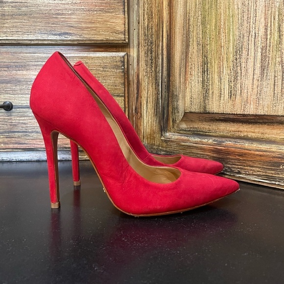 Schutz Scarlet Red Suede Pumps High Heels 4 1/2 inch heel - Picture 6 of 9